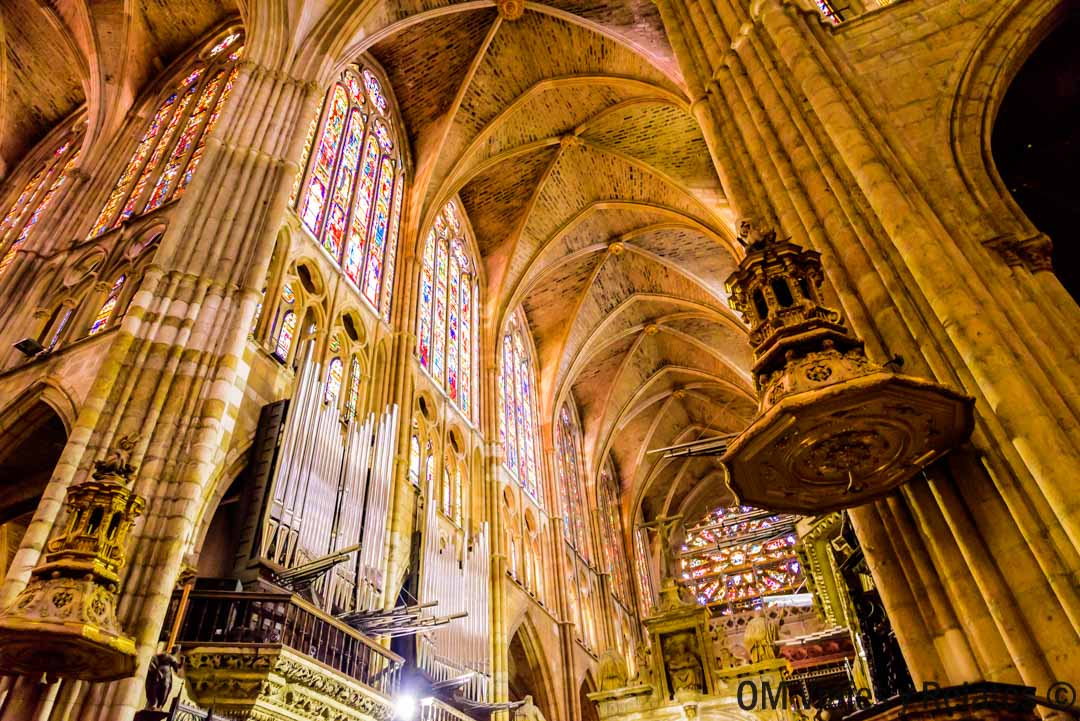 lugares-que-visitar-en-León-Catedral