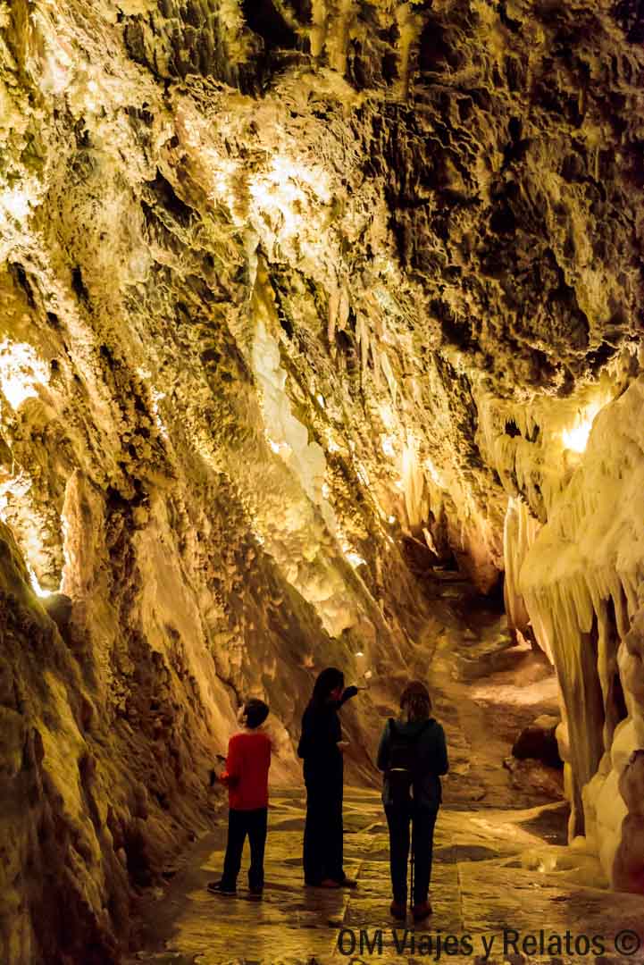visitar-gruta-de-las-maravillas-en-aracena-huelva
