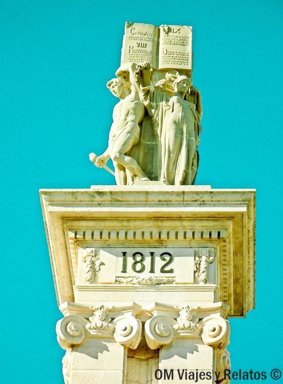 monumento-a-la-constitución-cadiz
